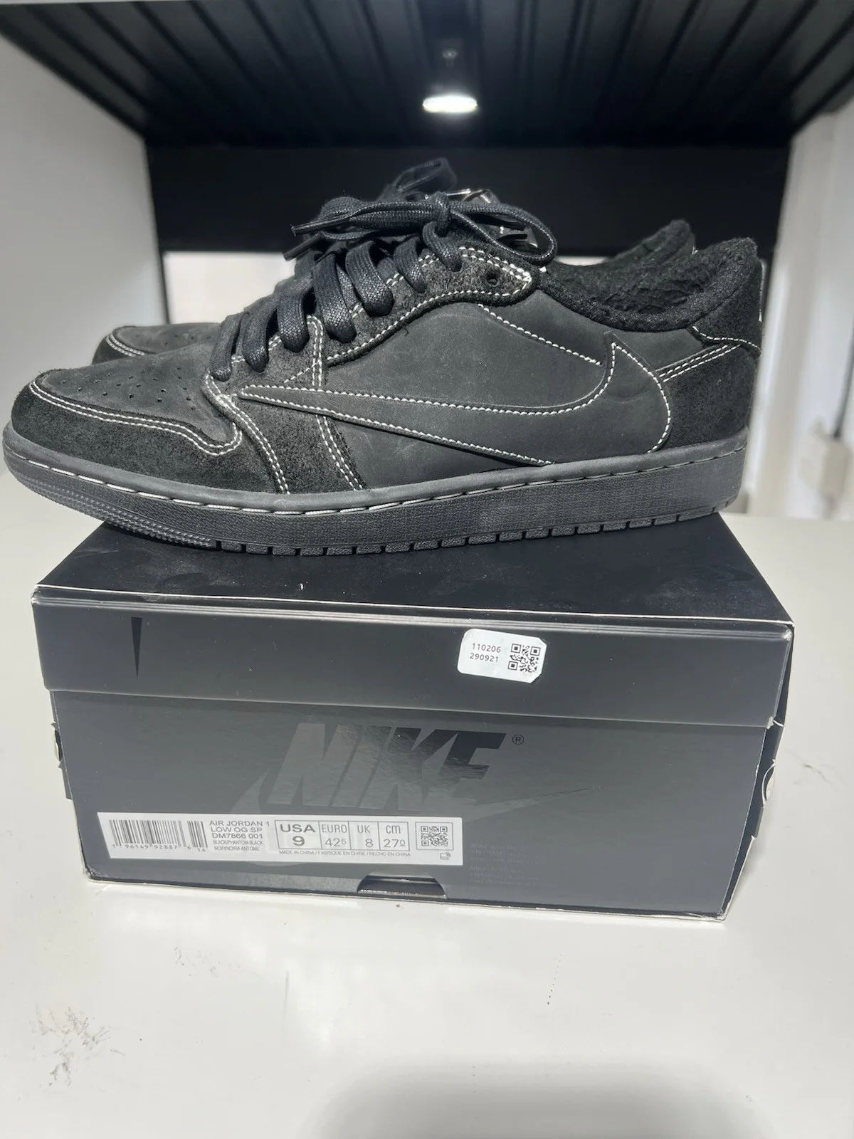 Jordan 1 Low Travis Scott Black Phantom - GREAT CONDITION UK8 - Image 3